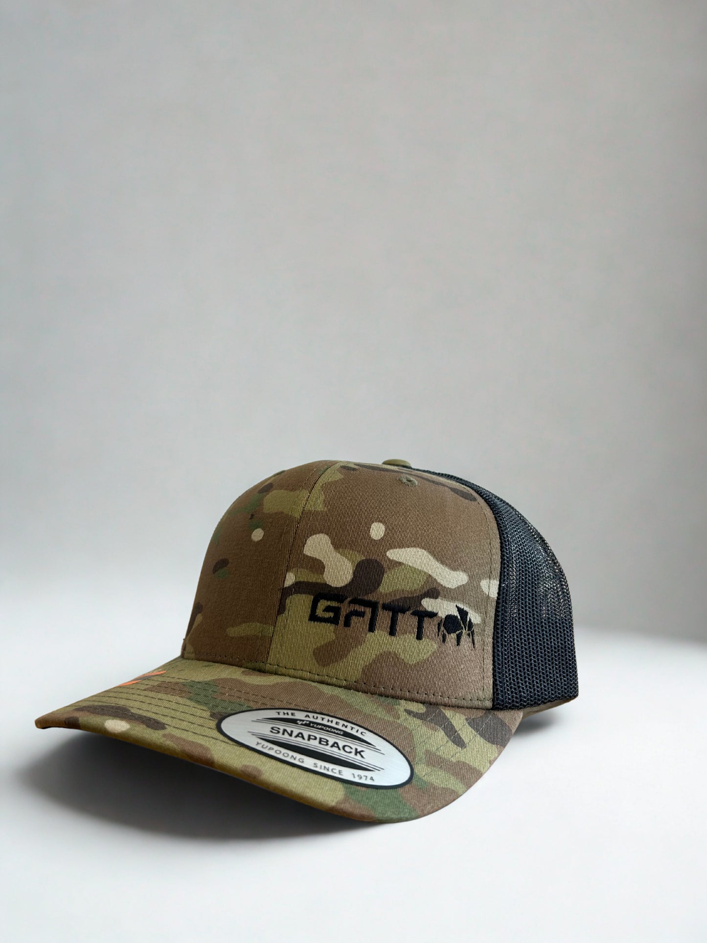 RETRO MULTICAM NEW LOGO