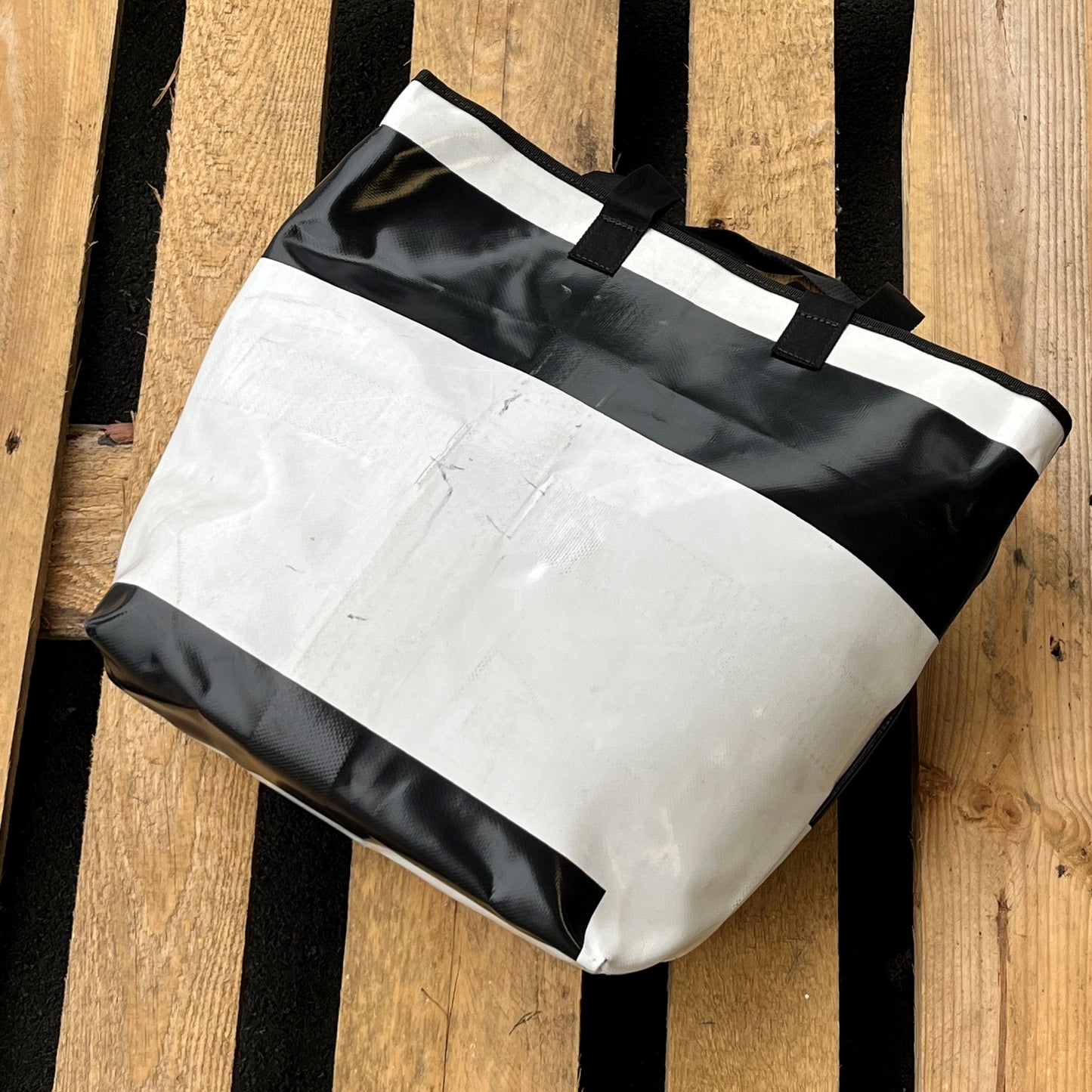 Upcycled truck tarp bag - Nr#9