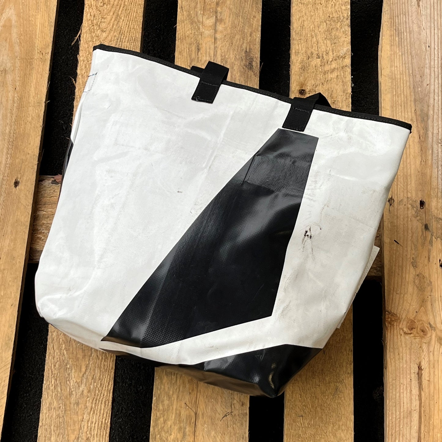 Upcycled truck tarp bag - Nr#13