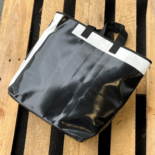 Upcycled truck tarp bag - Nr#14