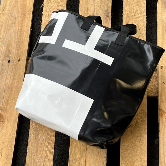 Upcycled truck tarp bag - Nr#16