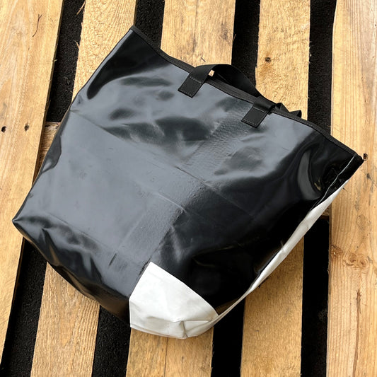 Upcycled truck tarp bag - Nr#20