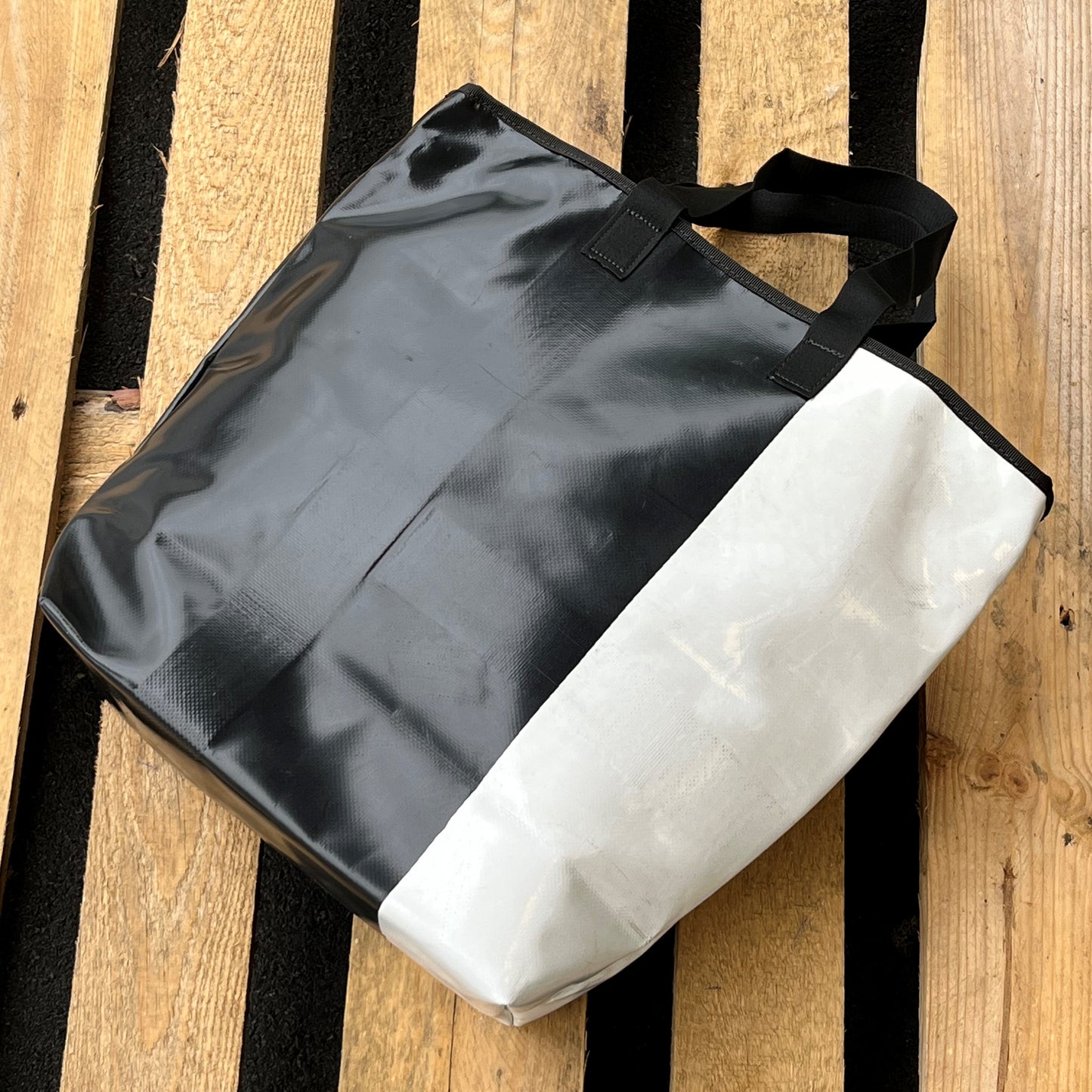 Upcycled truck tarp bag - Nr#3