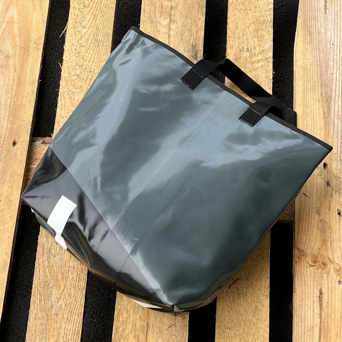 Upcycled truck tarp bag - Nr#70