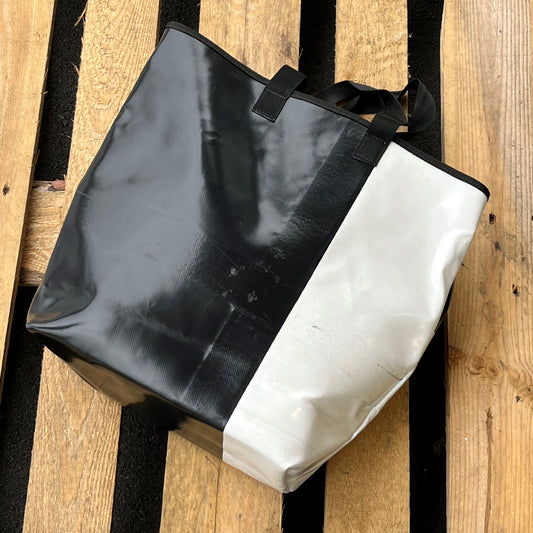 Upcycled truck tarp bag - Nr#7