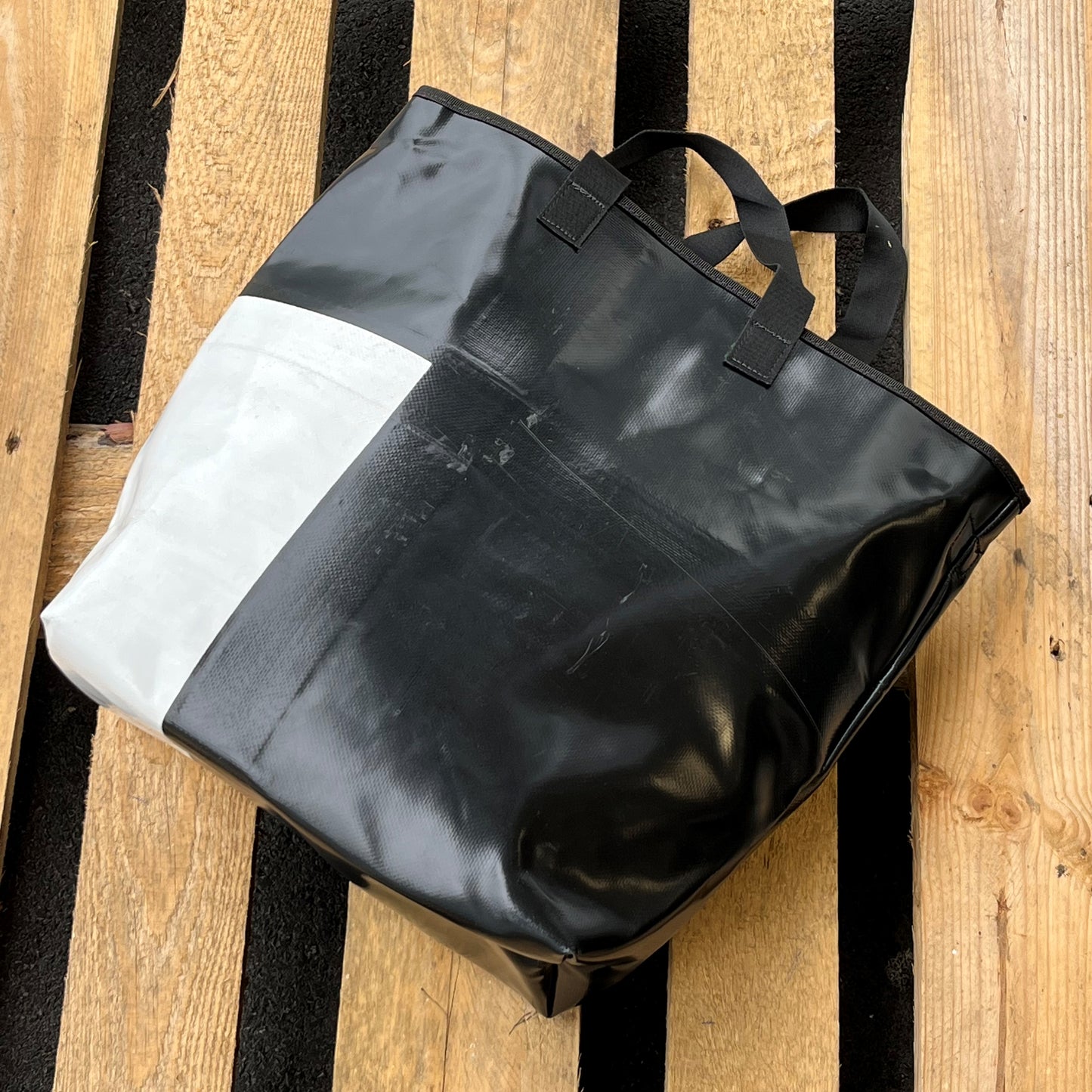 Upcycled truck tarp bag - Nr#7