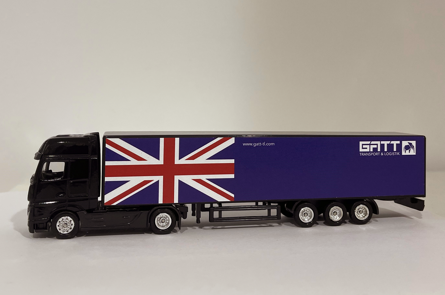 GATT Flags Mini-Truck